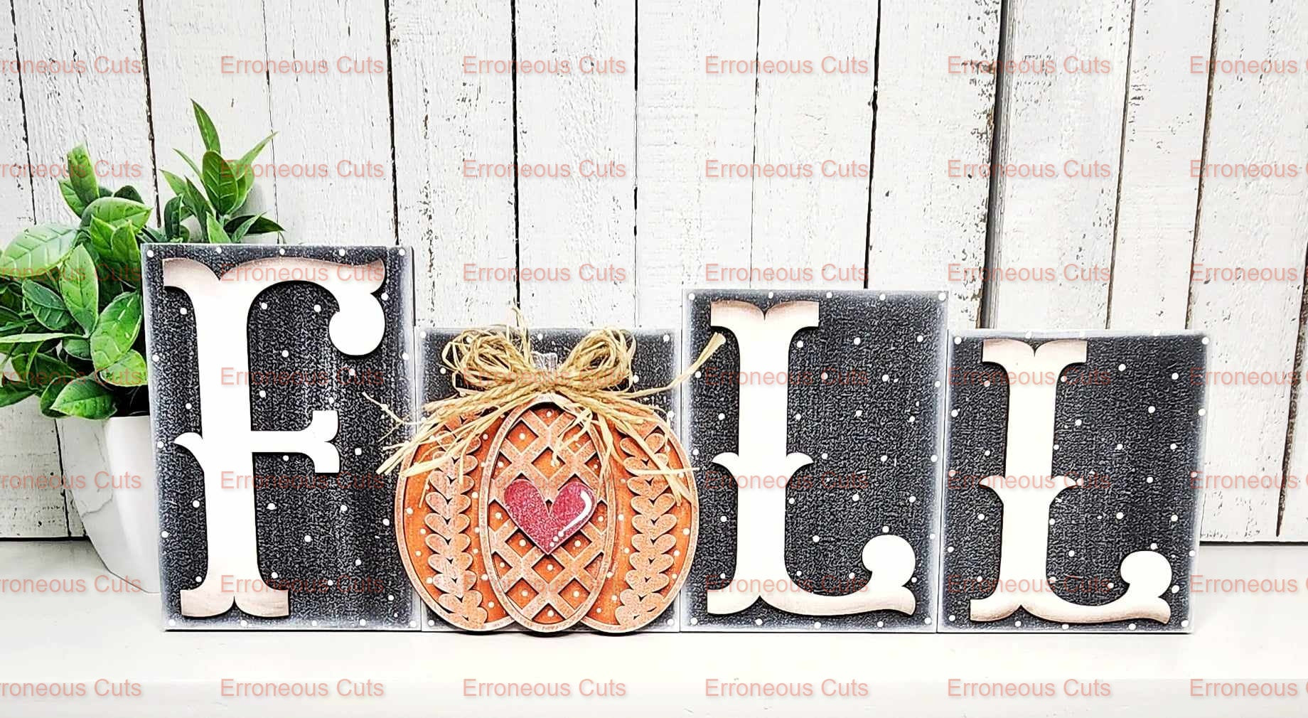 Fall shelf sitter